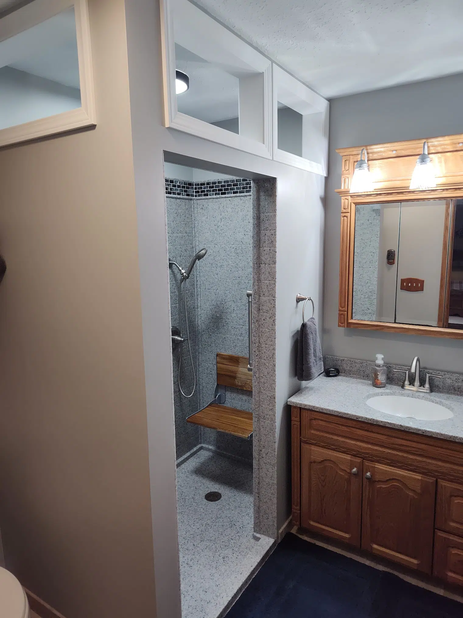 Onyx shower replacement